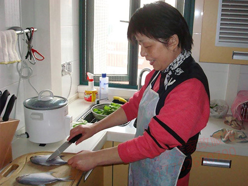 <a href='http://www.g3554.com/product--1.html' target='_blank'>西安保姆</a>